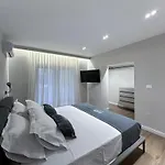 Ines * تيرانا