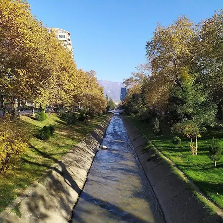 Ines Lägenhet Tirana